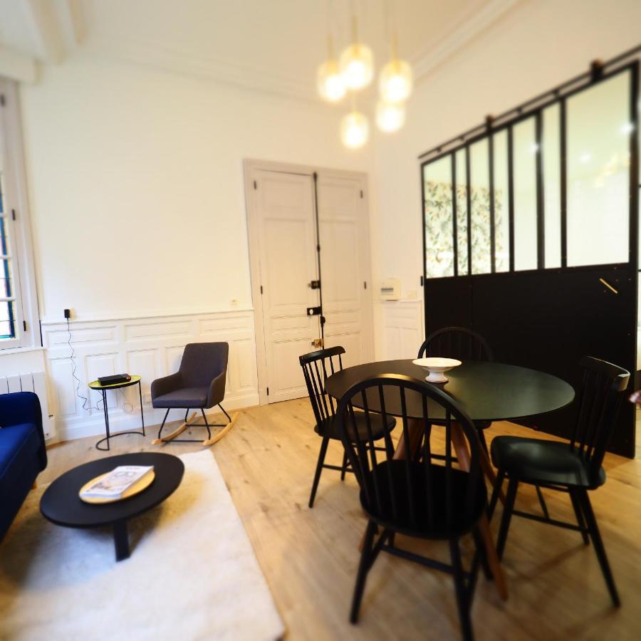 Appartement De Charme Art Deco 비시 외부 사진